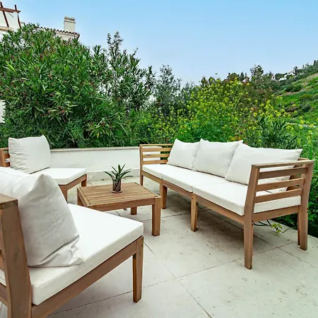 Aloha Royal 19 Apartment *