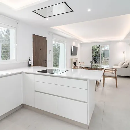 Aloha Royal 19 Апартаменты