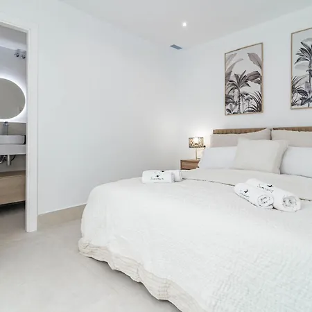 Aloha Royal 19 Apartment *